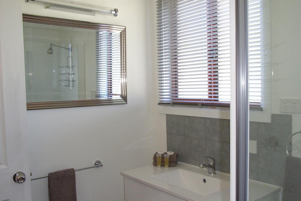 Highland Cabins And Cottages At Bronte Park Room photo